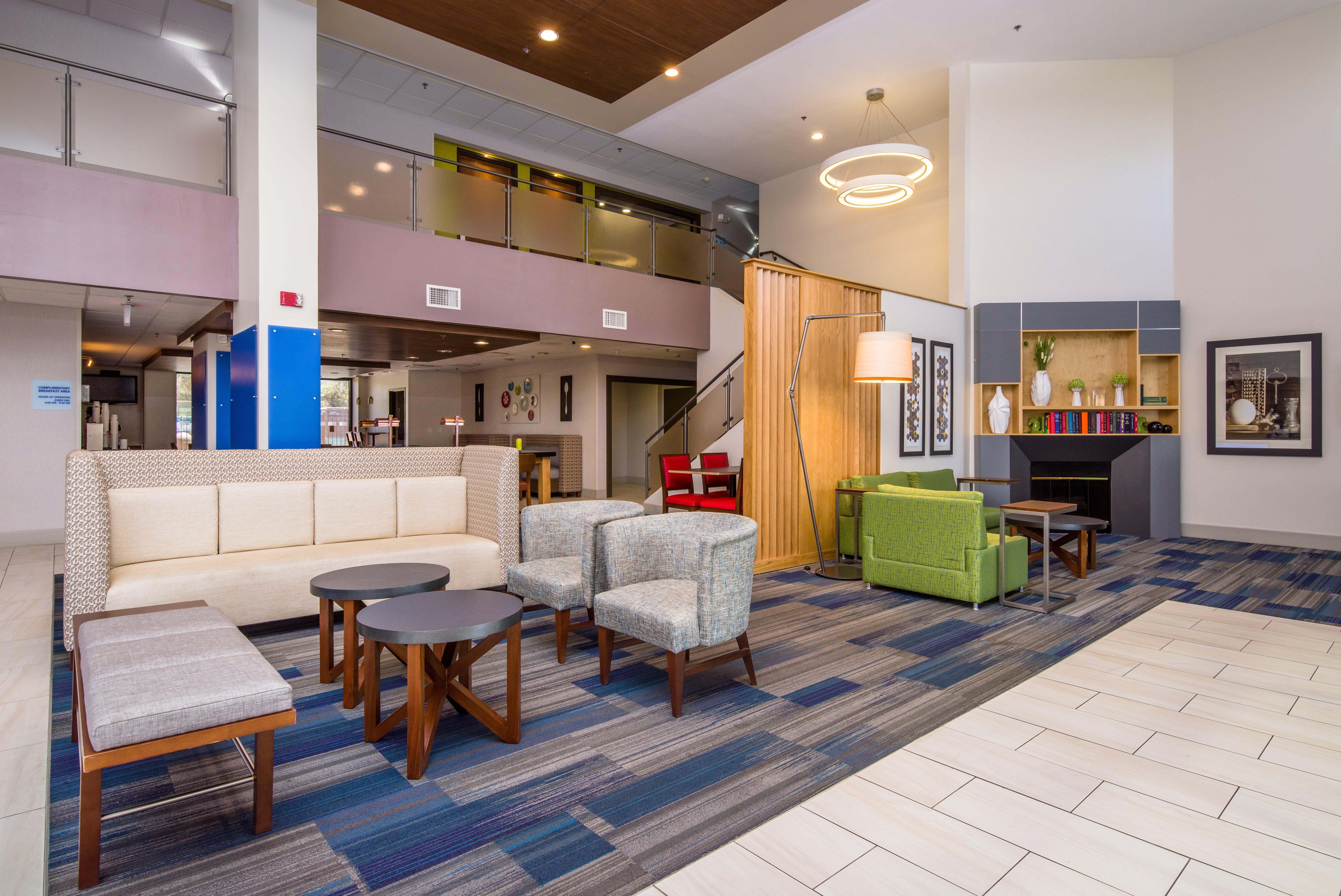 Holiday Inn Express Phoenix-Airport/University Drive By Ihg Exteriör bild